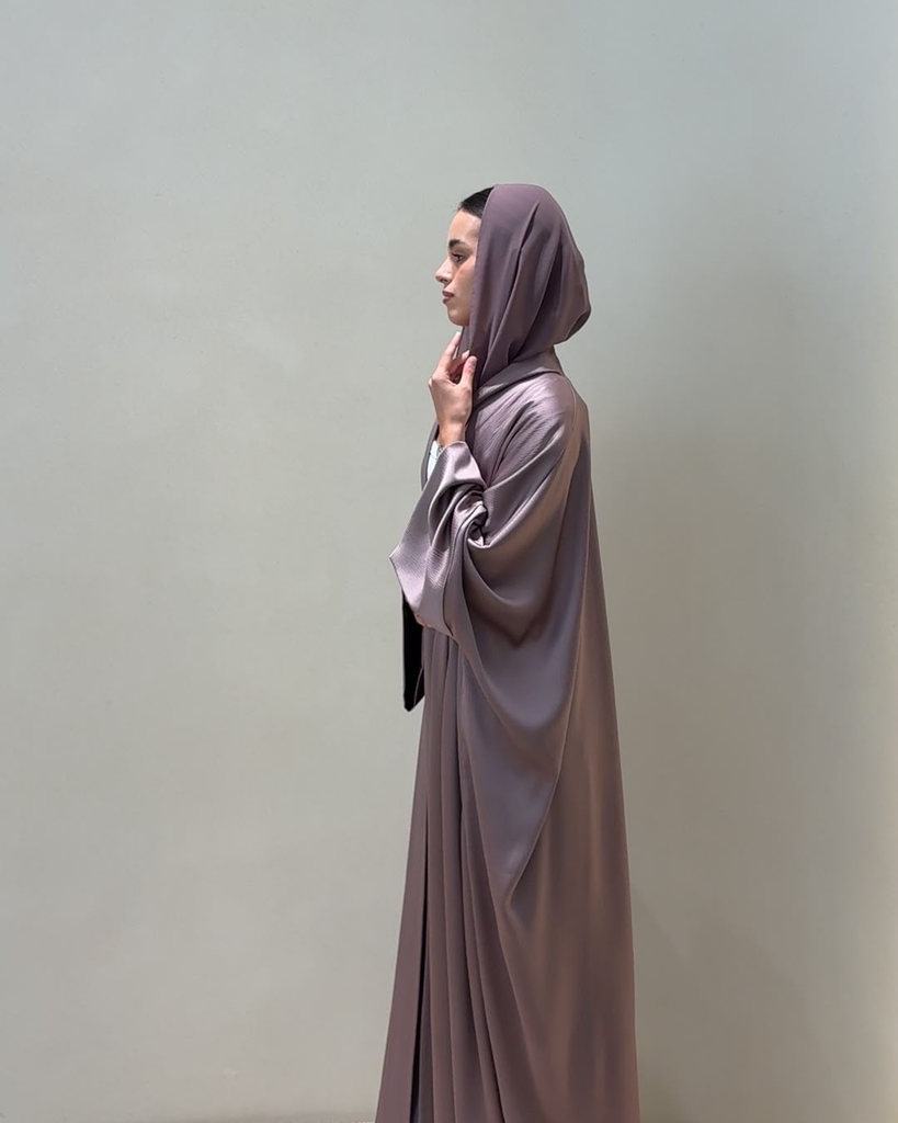 N0009-Minimalist Taupe
