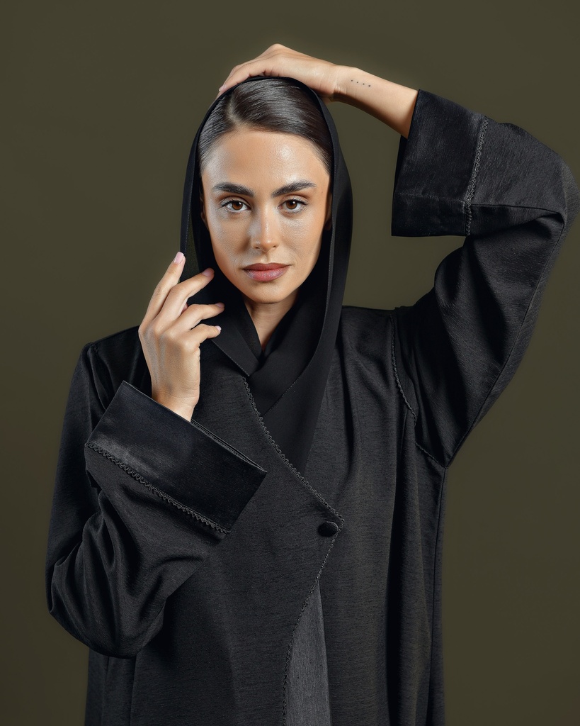D-S0007- Black Crepe