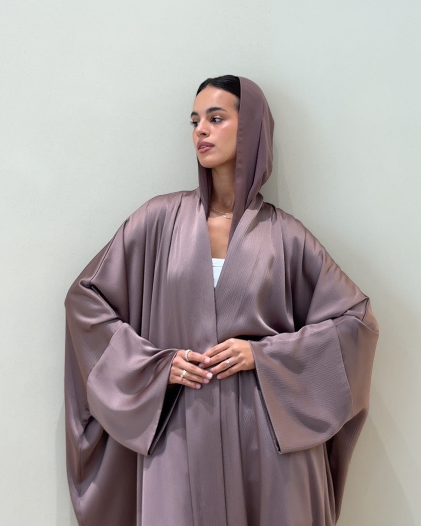 N0009-Minimalist Taupe